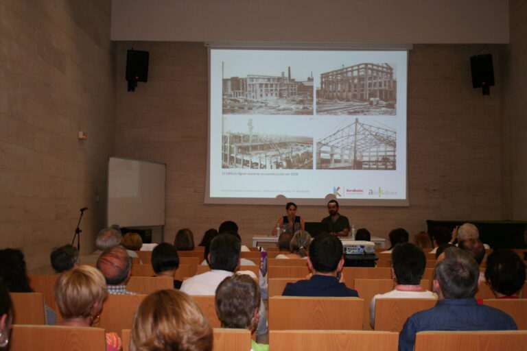 Conferencia de Arkikultura sobre el patromonio cultural de Barakaldo